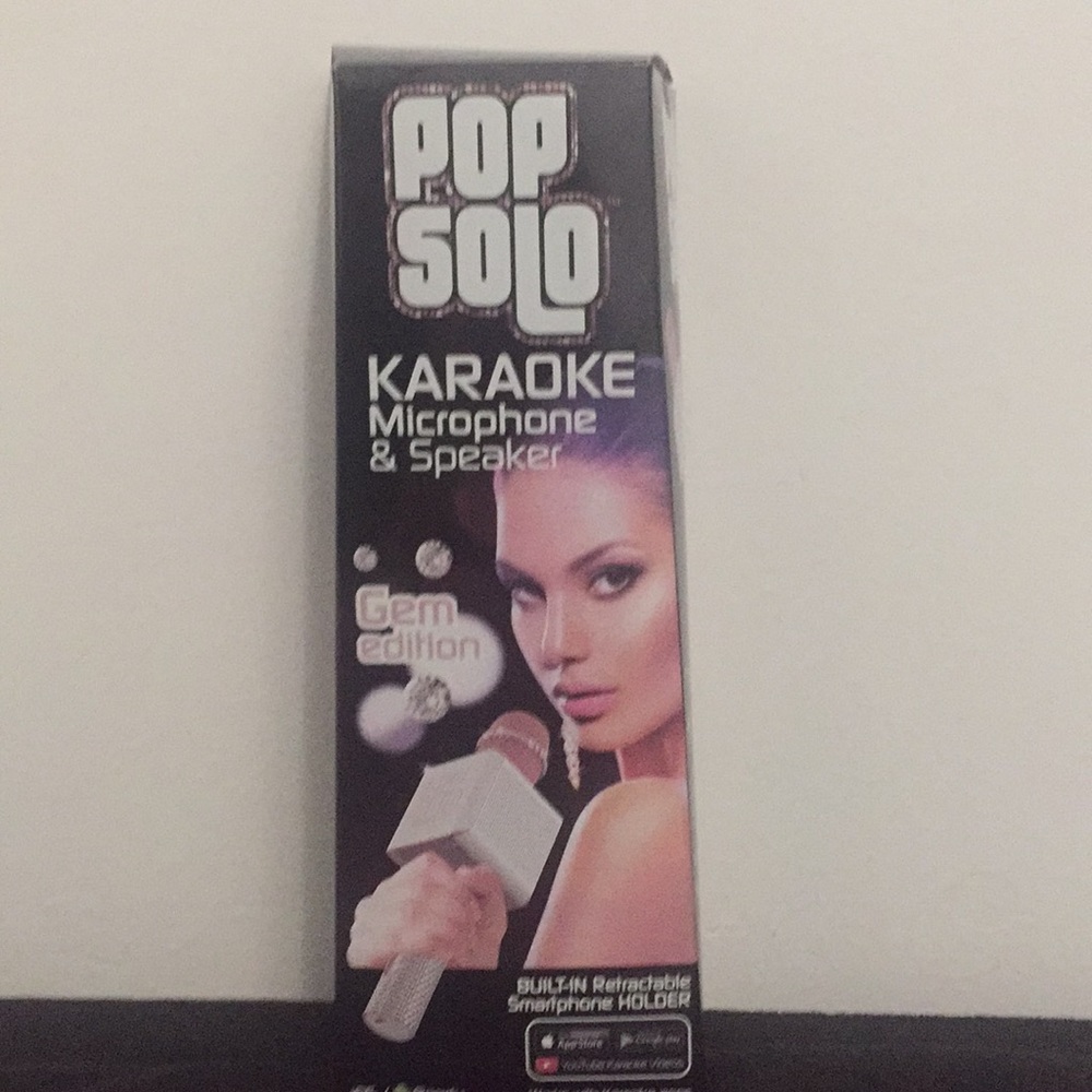 Pop solo karaoke microphone & speaker